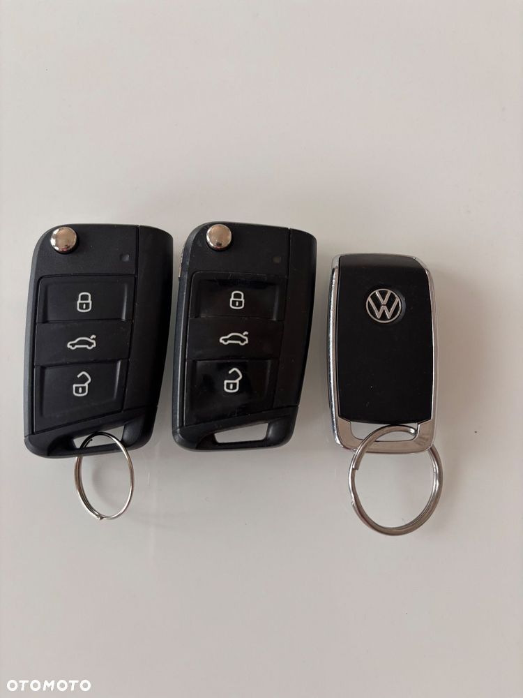 Volkswagen Caravelle 2.0 TDI L2 Trendline DSG - 18