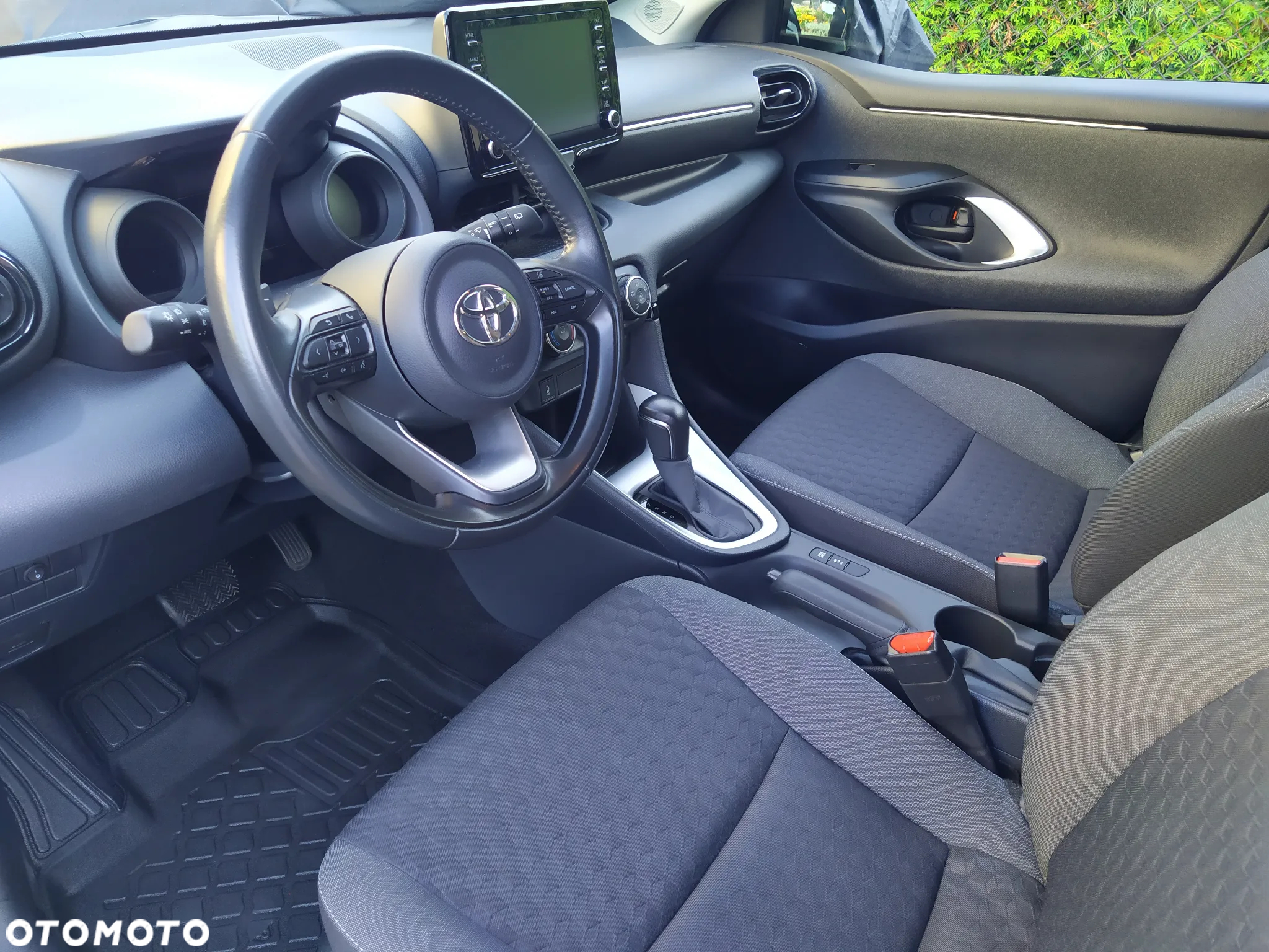 Toyota Yaris 1.5 Comfort CVT - 20