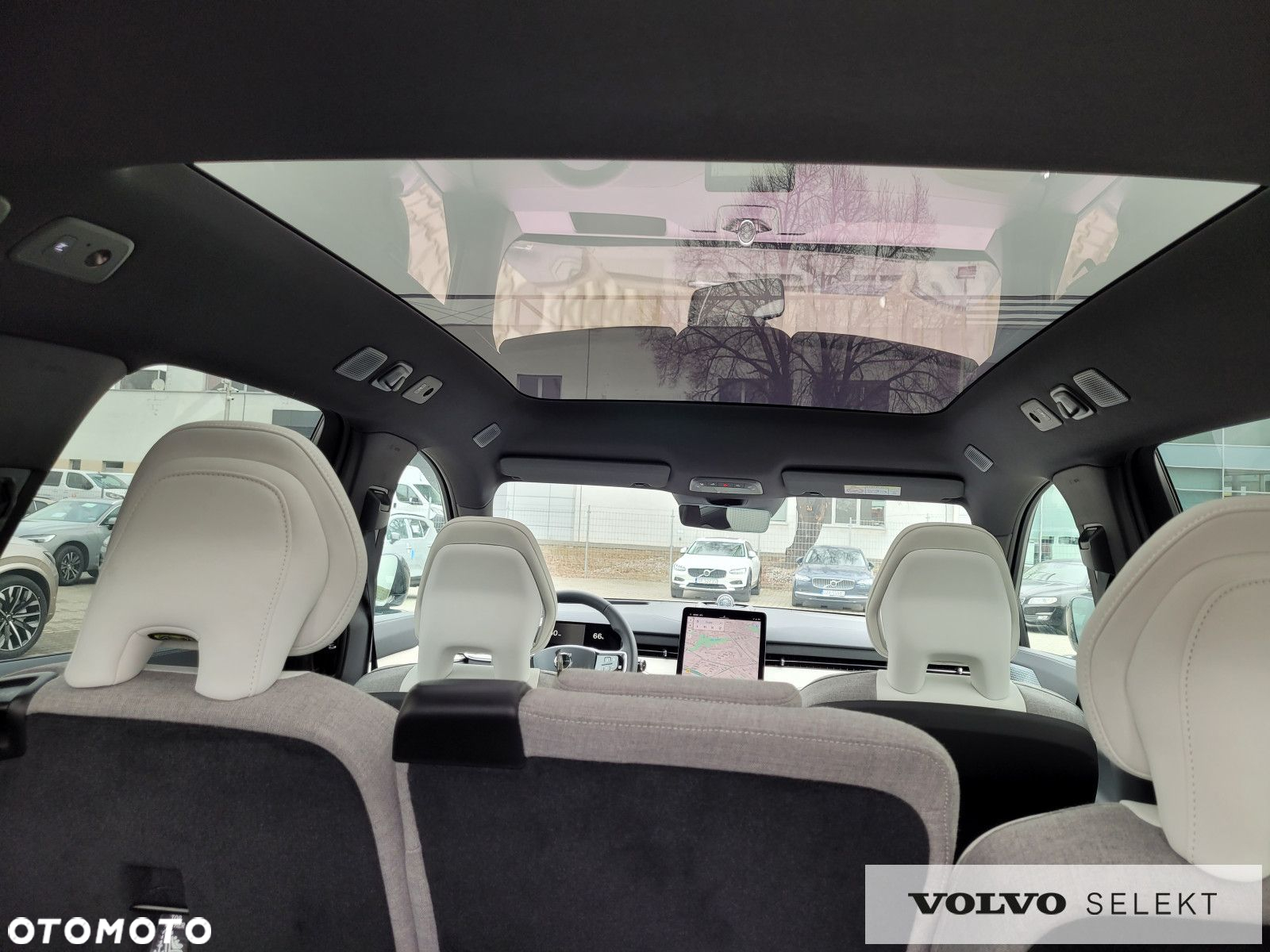 Volvo EX90 - 39