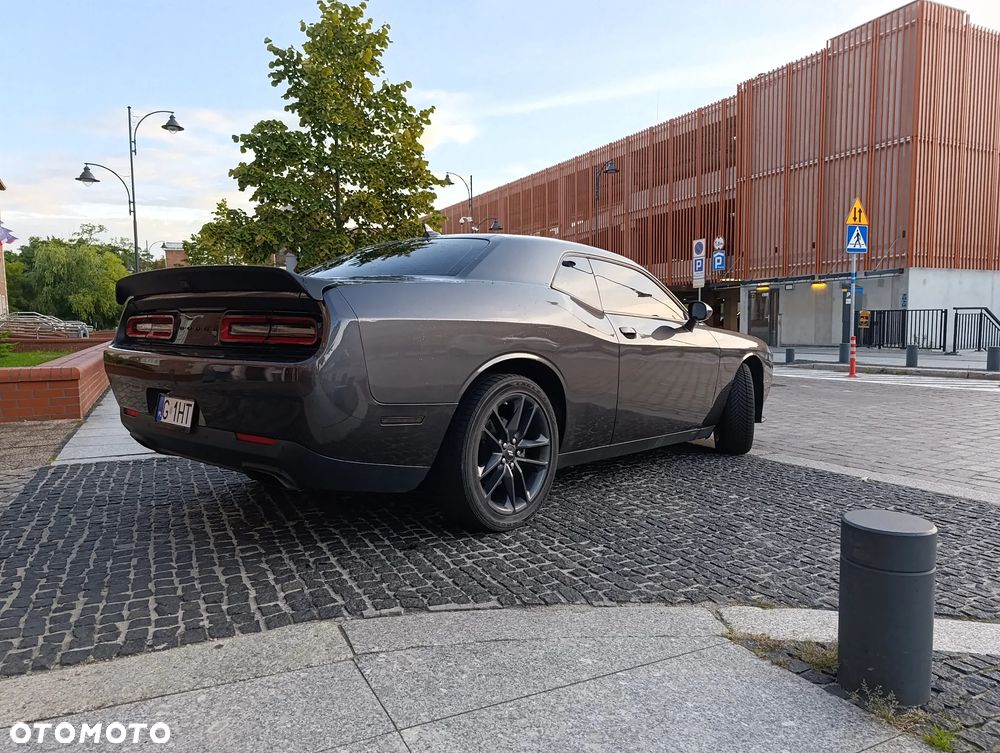 Dodge Challenger 3.6 GT AWD - 4