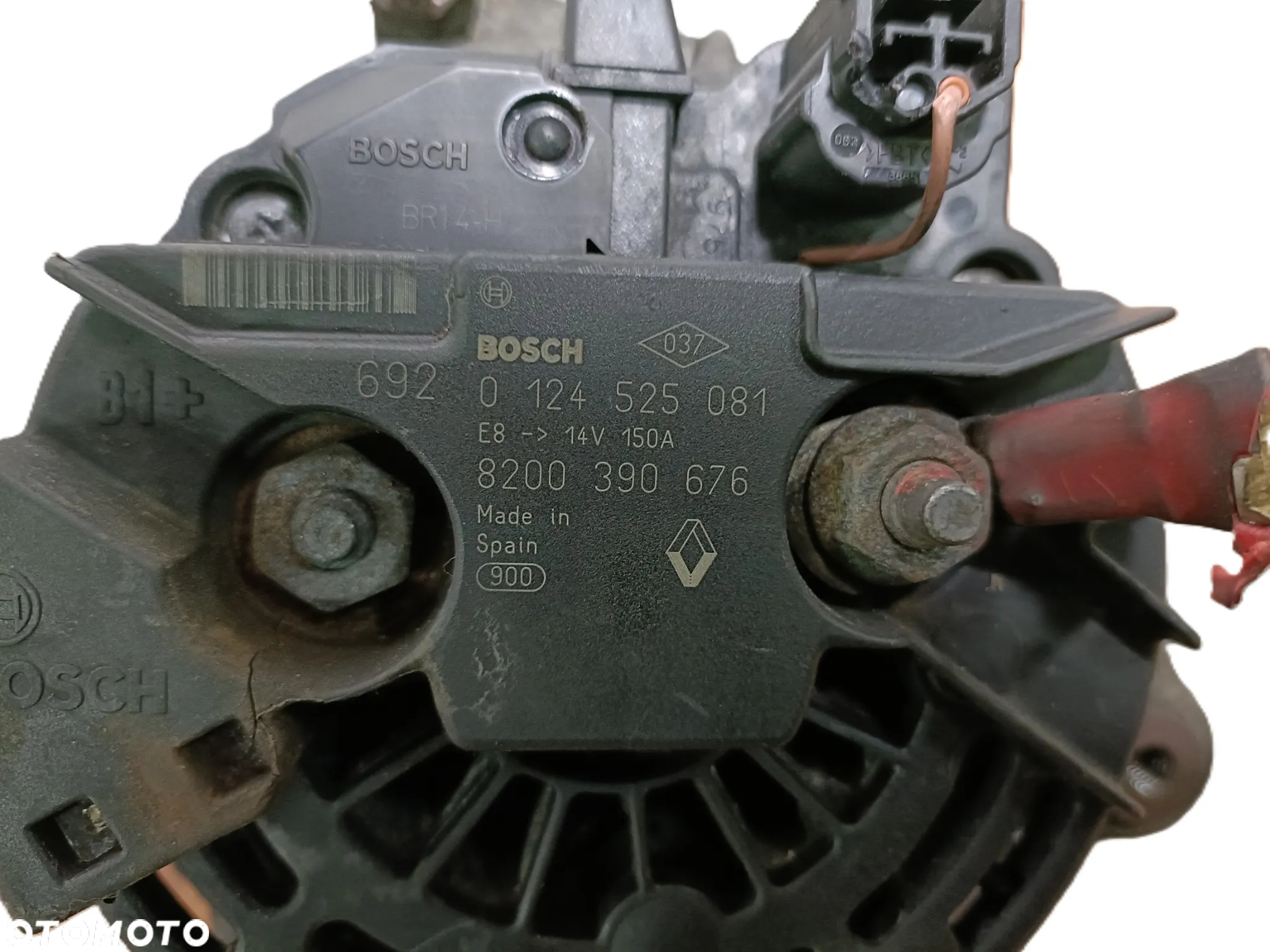 RENAULT MODUS 04-12 1,5 DCI alternator BOSCH 8200390676 0124525081 * - 3
