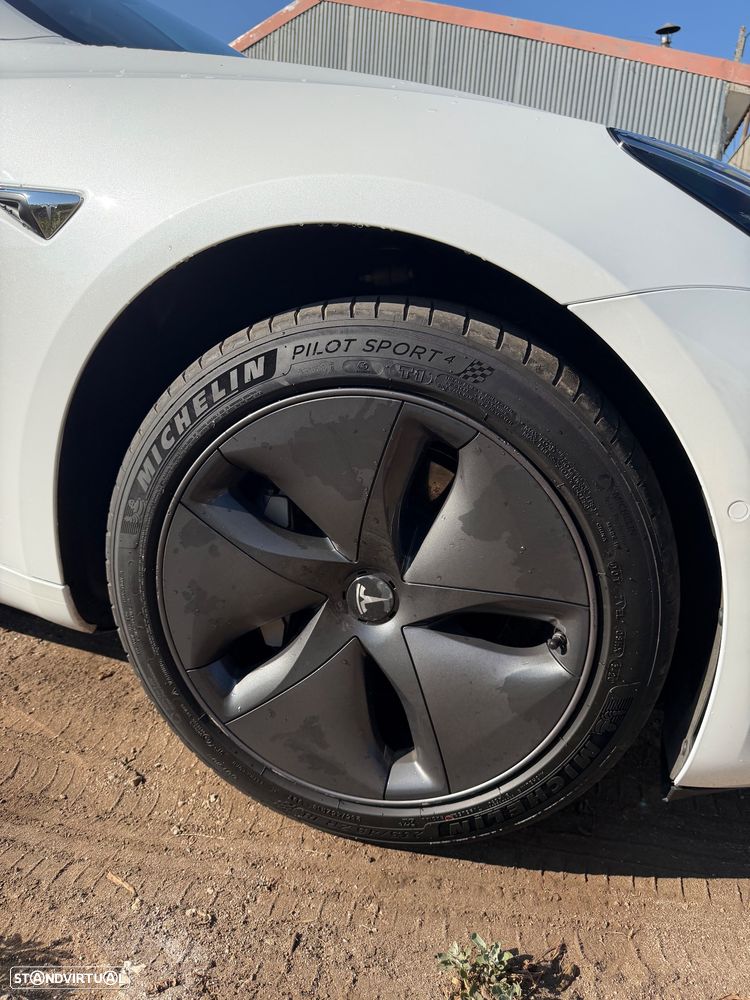 Tesla Model 3 Standard Range Plus RWD - 6