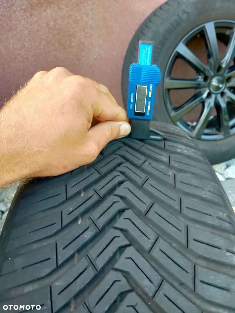 Audi Q5 8R Koła Felgi Z Oponami Wielosezon 235/65r17 Continental 2022r - 16