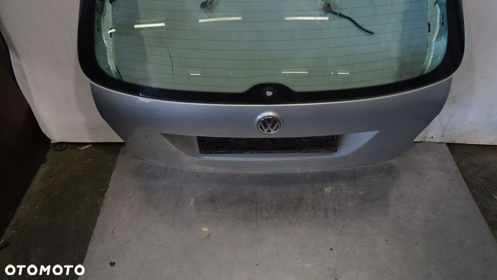 KLAPA TYŁ BAGAŻNIKA VOLKSWAGEN GOLF V 1.4TSI - 3