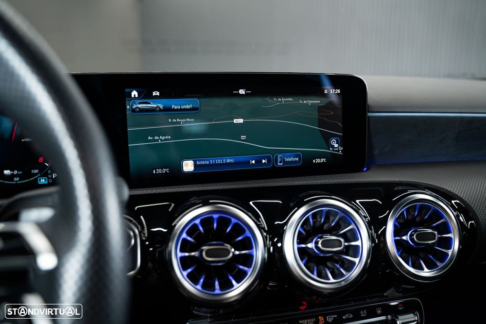 Mercedes-Benz A 250 e 8G-DCT AMG Line - 30