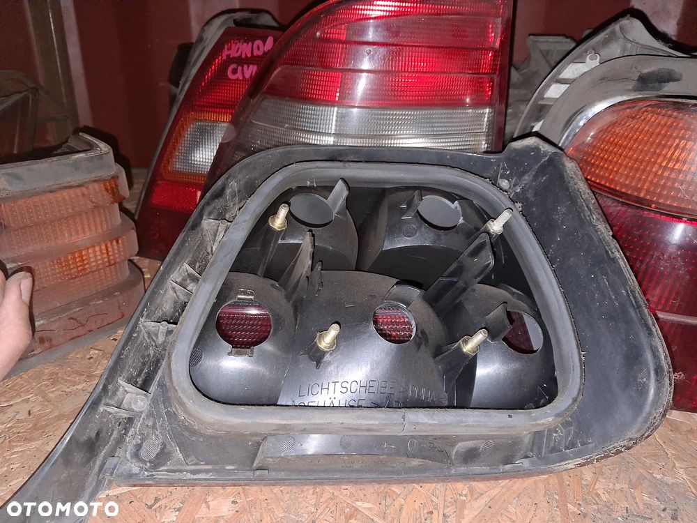 LAMPA TYLNA LEWA BMW E36 TOURING - 2