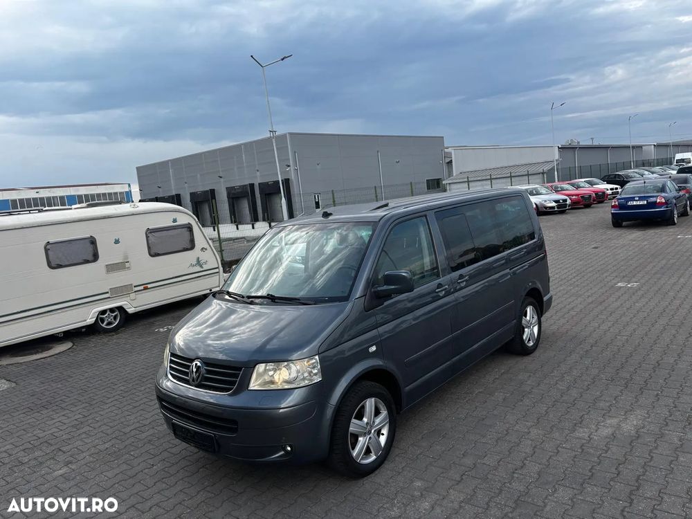 Volkswagen Multivan - 22
