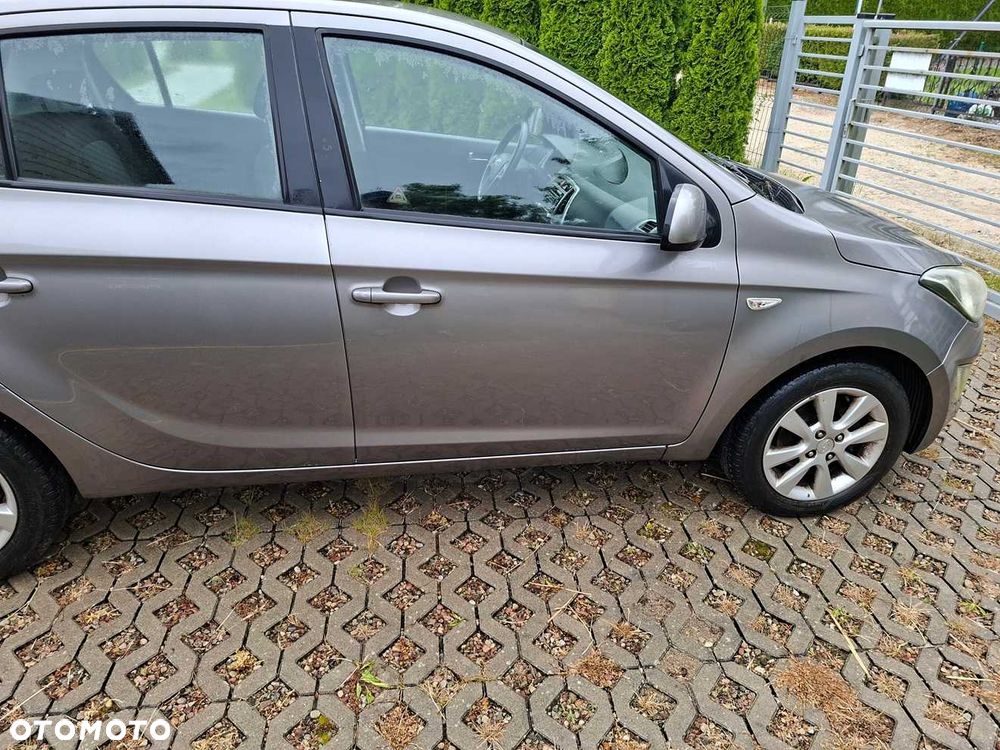 Hyundai i20 - 2