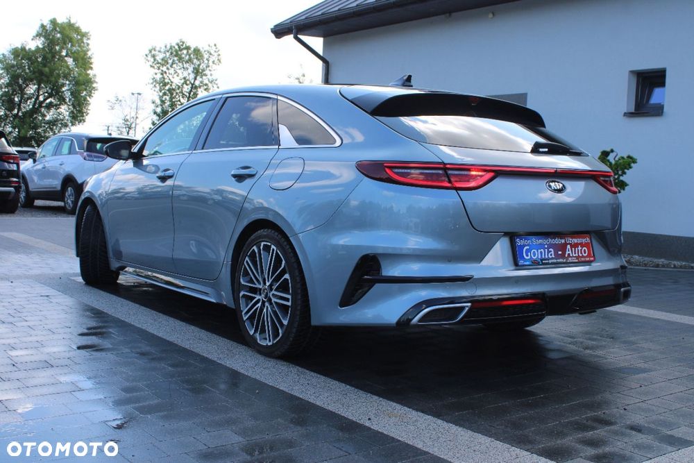 Kia ProCeed - 4