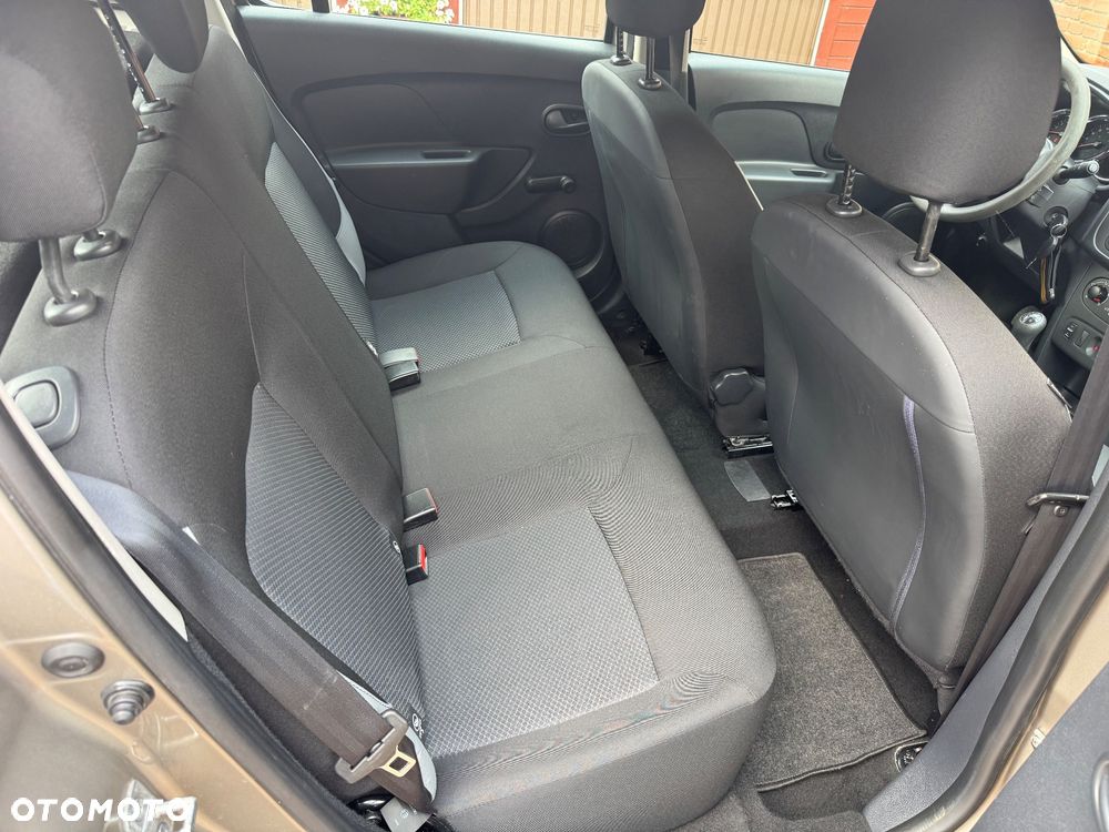 Dacia Sandero 1.2 16V - 16