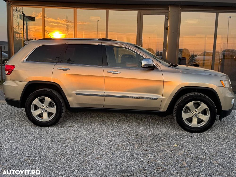 Jeep Grand Cherokee 3.6 V6 Overland - 10
