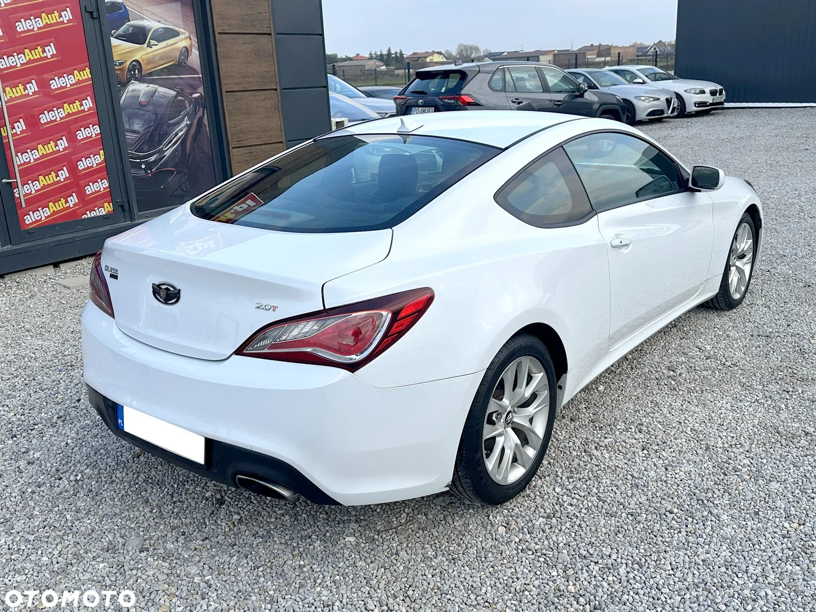 Hyundai Genesis Coupe 2.0 T Automatik - 4