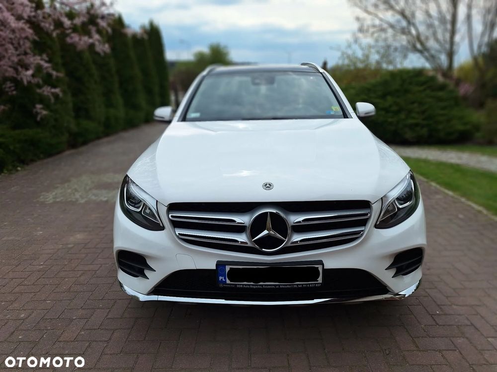 Mercedes-Benz GLC - 2