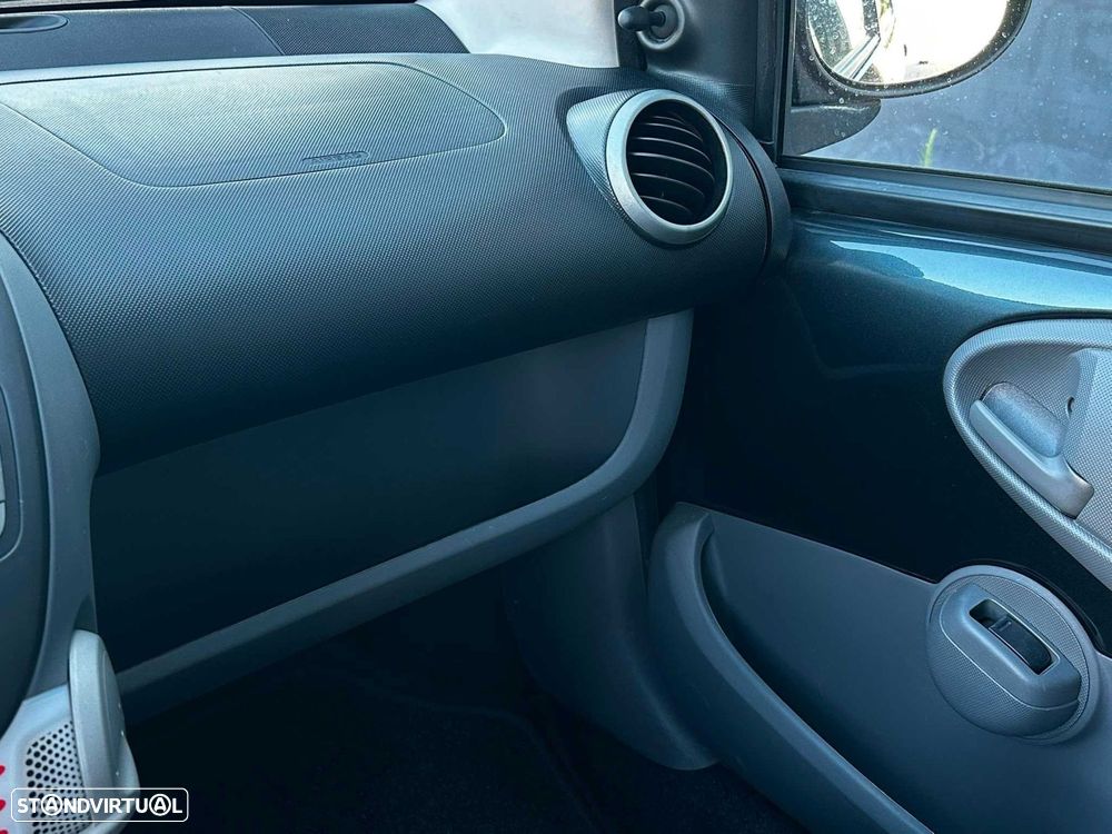 Citroën C1 1.0 Attraction - 12
