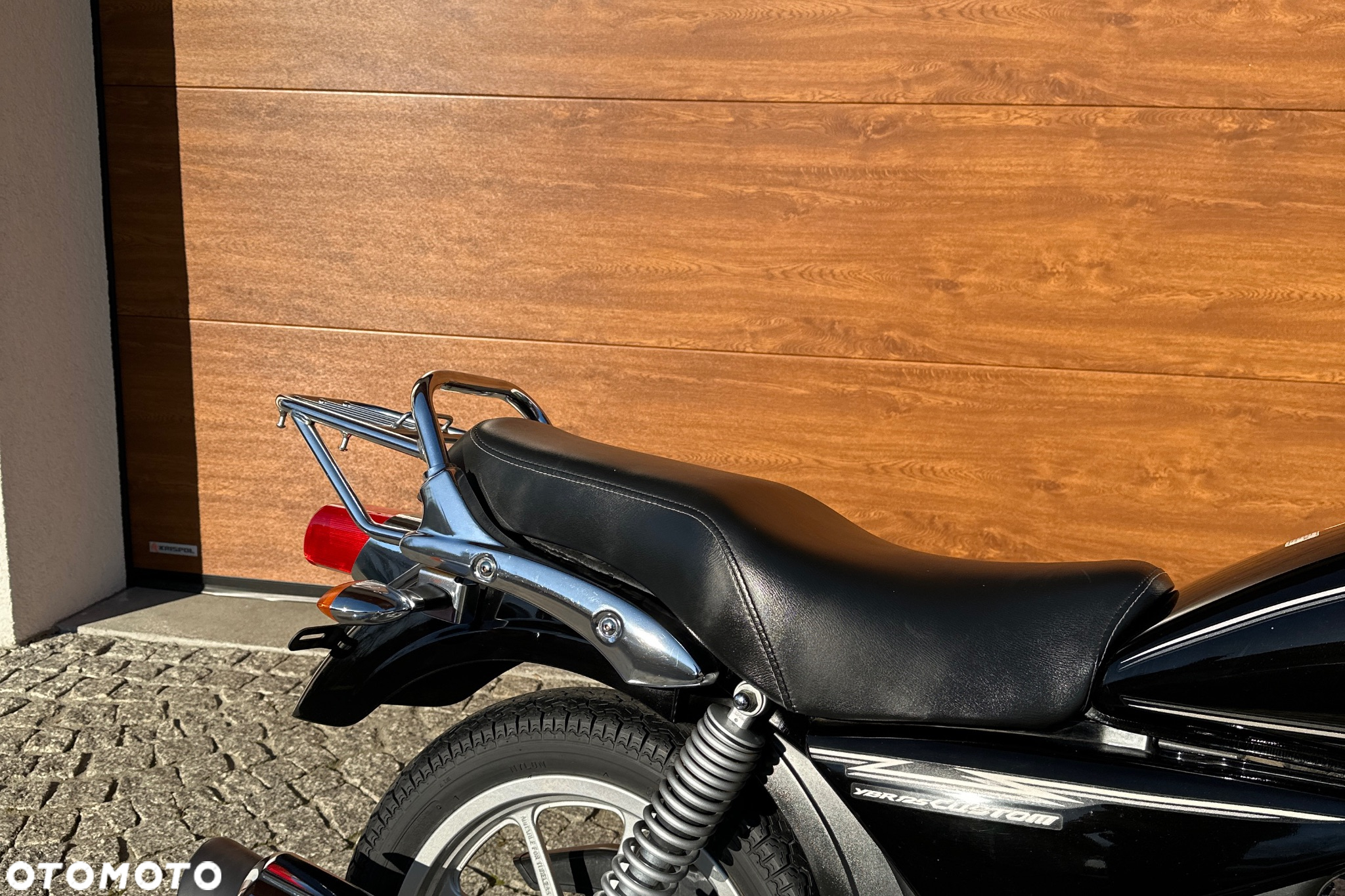 Yamaha YBR - 12