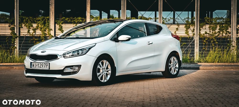 Kia ProCeed - 4