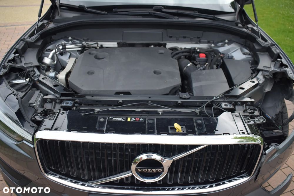 Volvo XC 60 B4 D Momentum Pro - 18