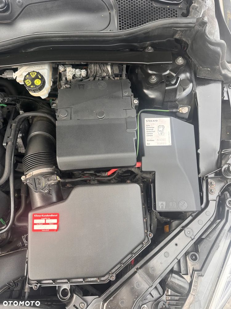Volvo V40 T2 Drive-E R-Design Momentum - 35