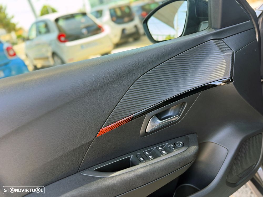 Peugeot 208 1.2 PureTech Active - 10