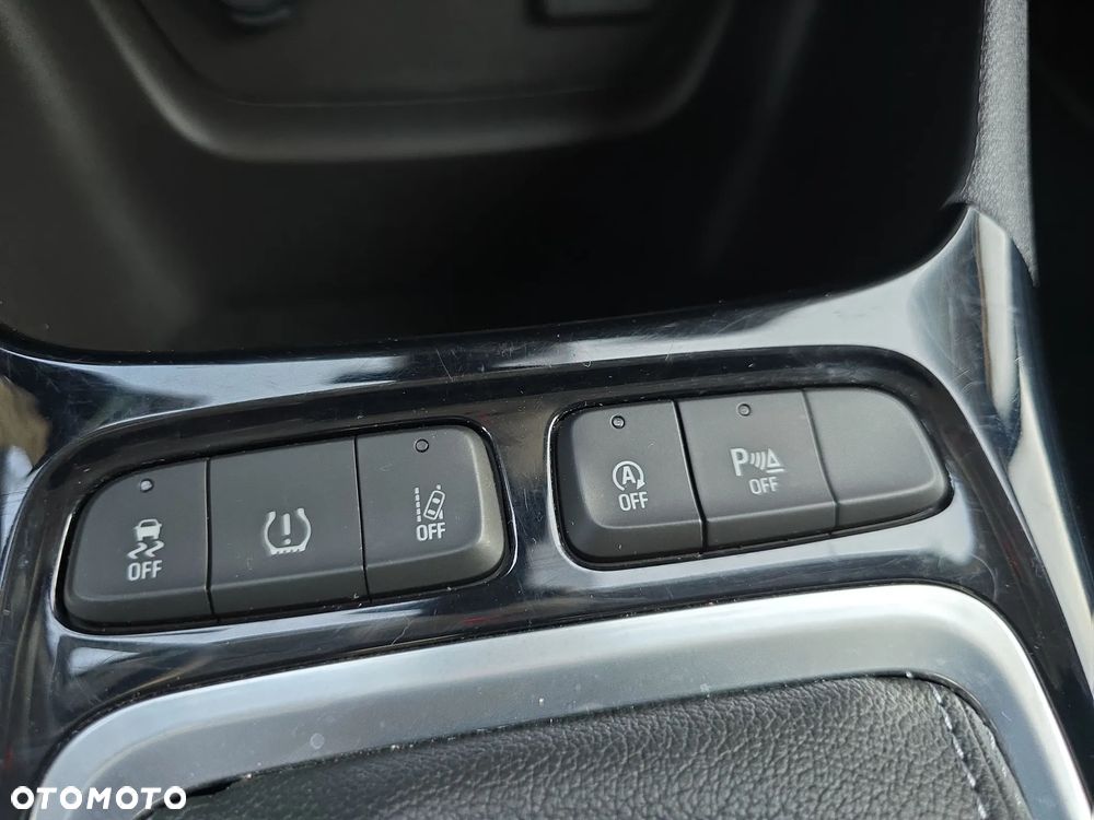 Opel Crossland X - 20