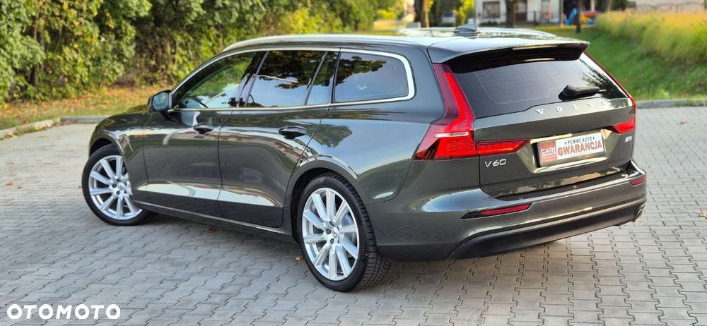 Volvo V60 D3 Geartronic Momentum Pro - 25