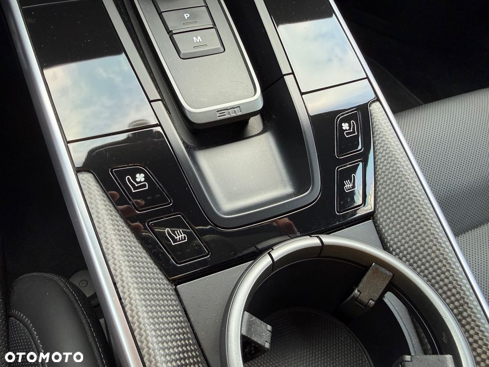 Porsche 911 Turbo S - 29