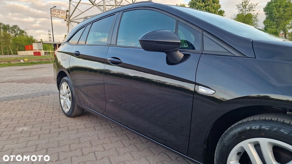 Opel Astra V 1.6 CDTI Dynamic S&S - 38