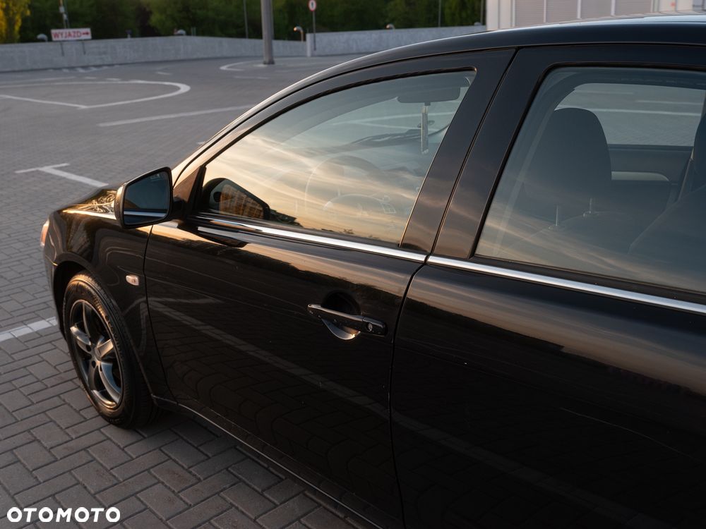 Mitsubishi Lancer 1.8 Invite - 29