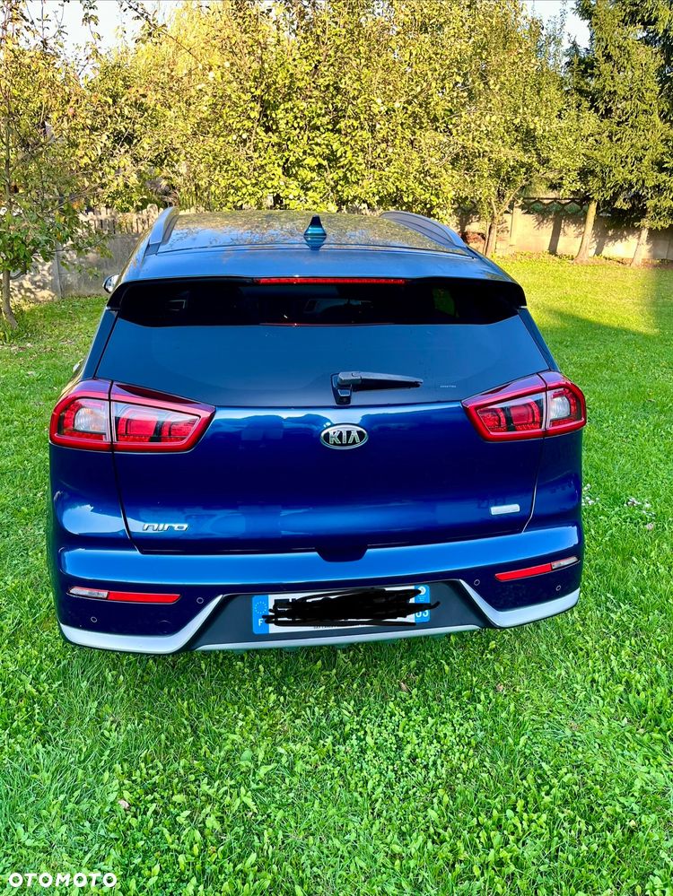 Kia Niro 1.6 GDI Hybrid M - 12