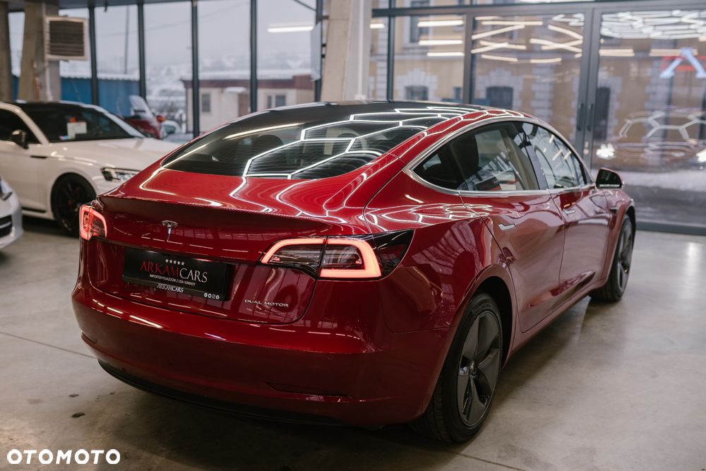 Tesla Model 3 Langstreckenbatterie Allradantrieb Dual Motor - 10