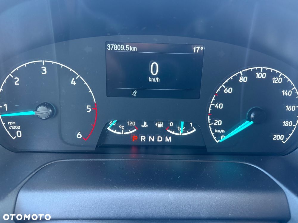 Ford Tourneo Custom 320 L1H1 VA Autm Titanium - 21