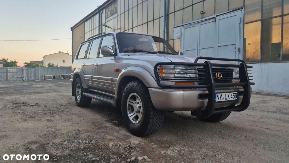 Lexus LX 470 - 11