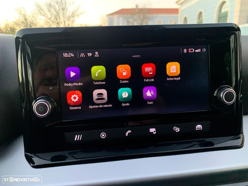 SEAT Arona 1.0 TSI FR - 28