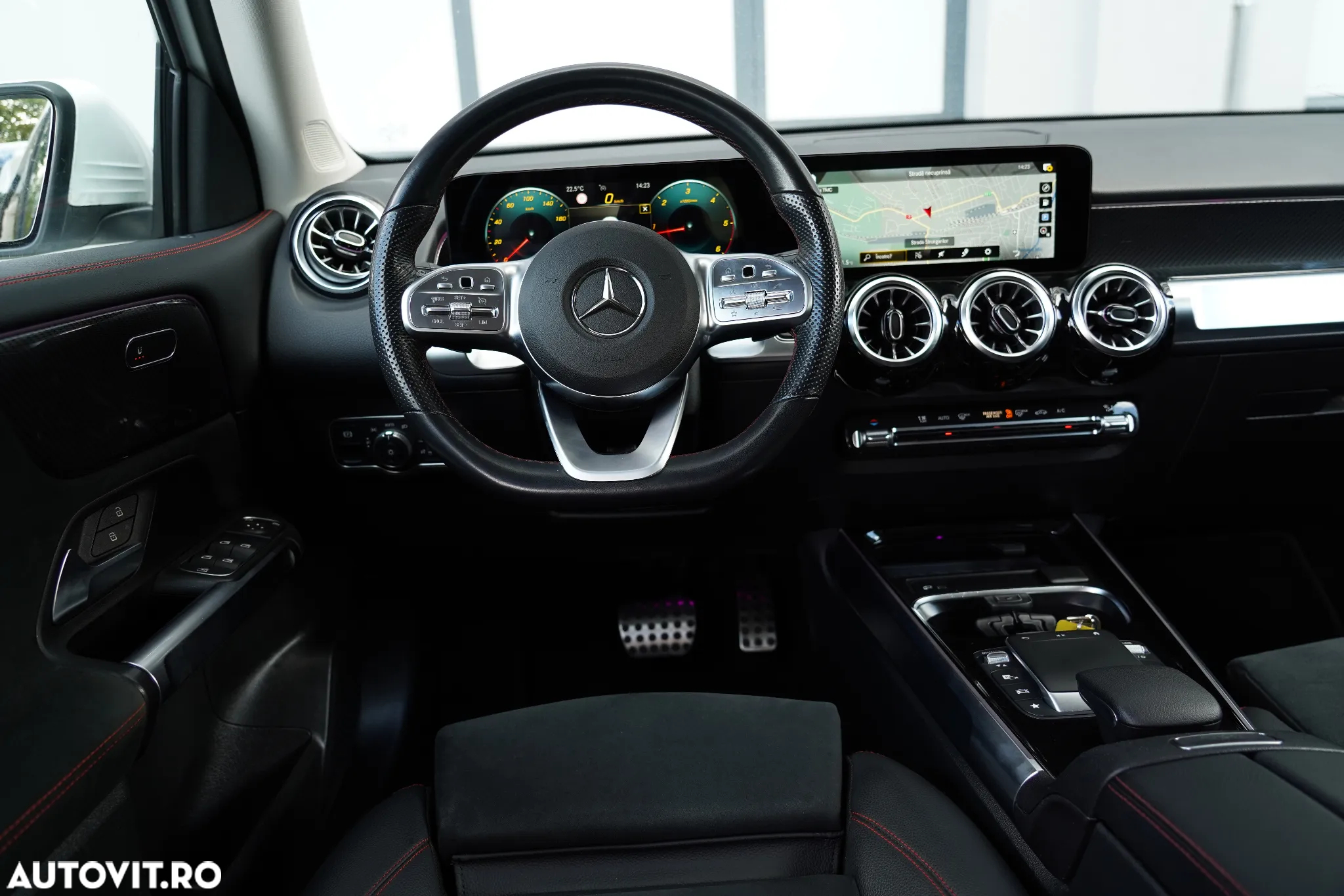 Mercedes-Benz GLB 200 d 8G-DCT AMG Line - 11
