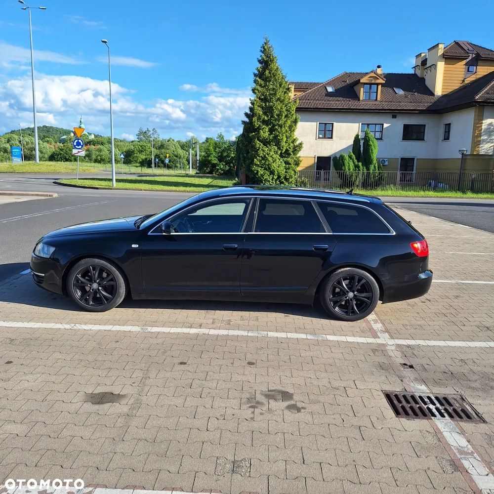 Audi A6 Avant 2.4 - 7
