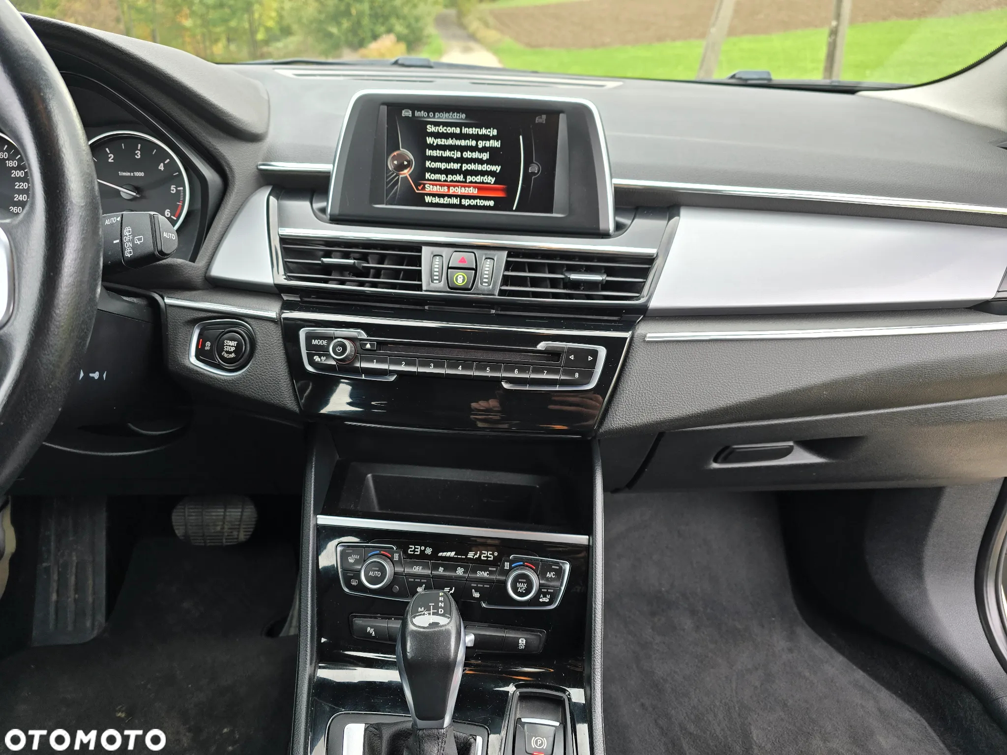 BMW Seria 2 218d - 3