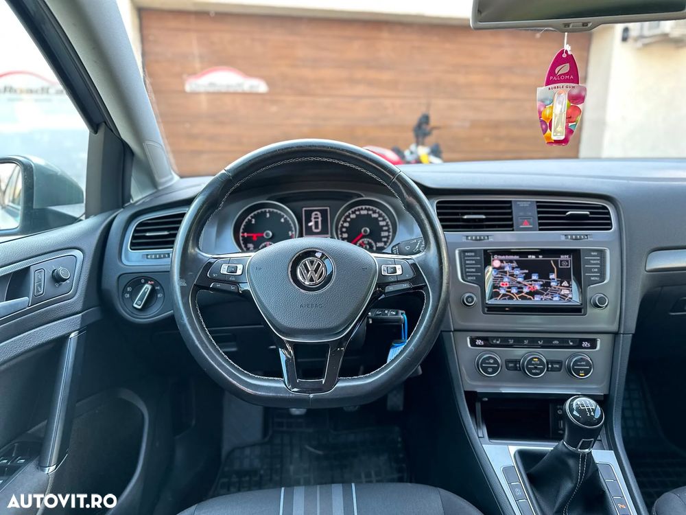 Volkswagen Golf 1.6 TDI BlueMotion Technology Lounge - 7