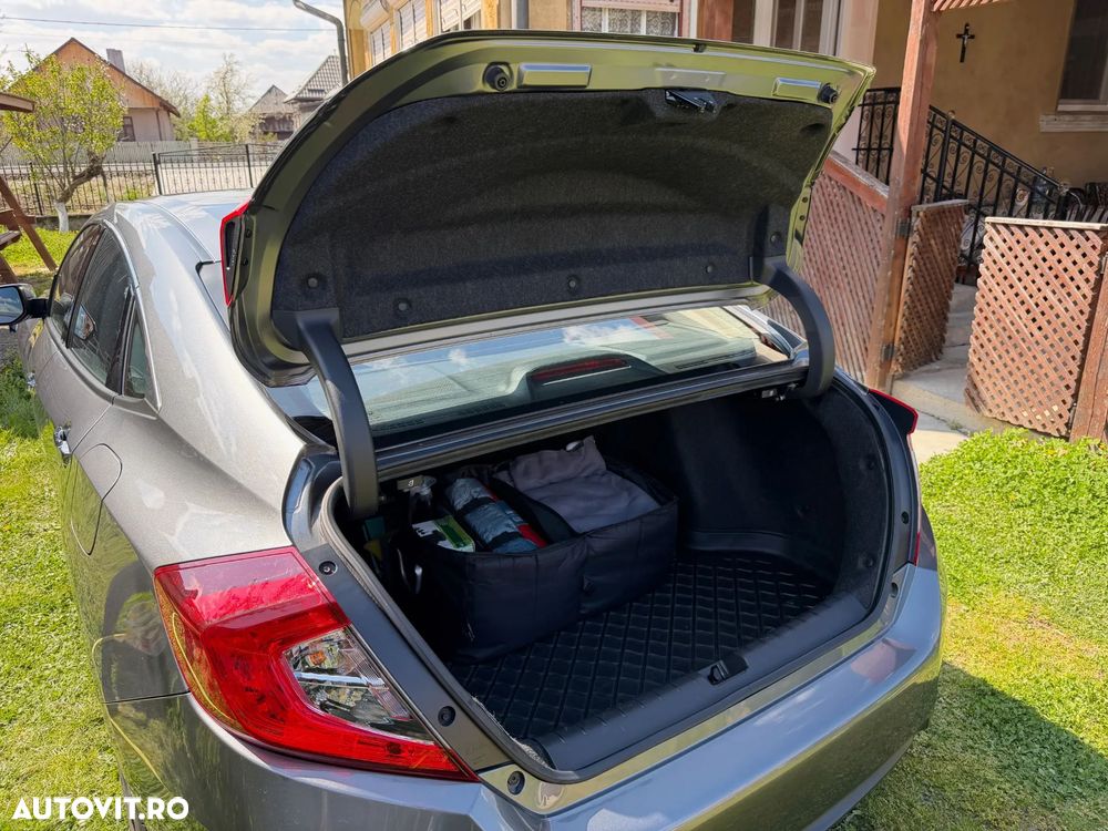 Honda Civic 1.5 VTEC Turbo Elegance Navi - 21