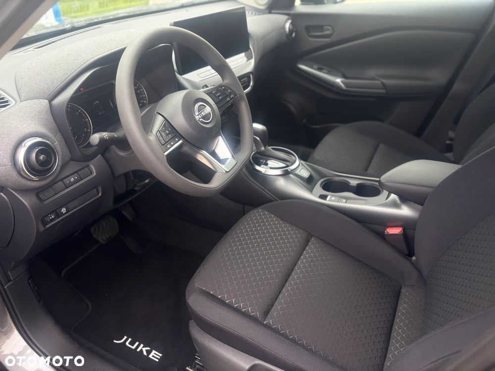 Nissan Juke 1.0 DIG-T Acenta DCT - 10