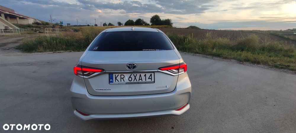 Toyota Corolla 1.8 Hybrid Comfort - 3