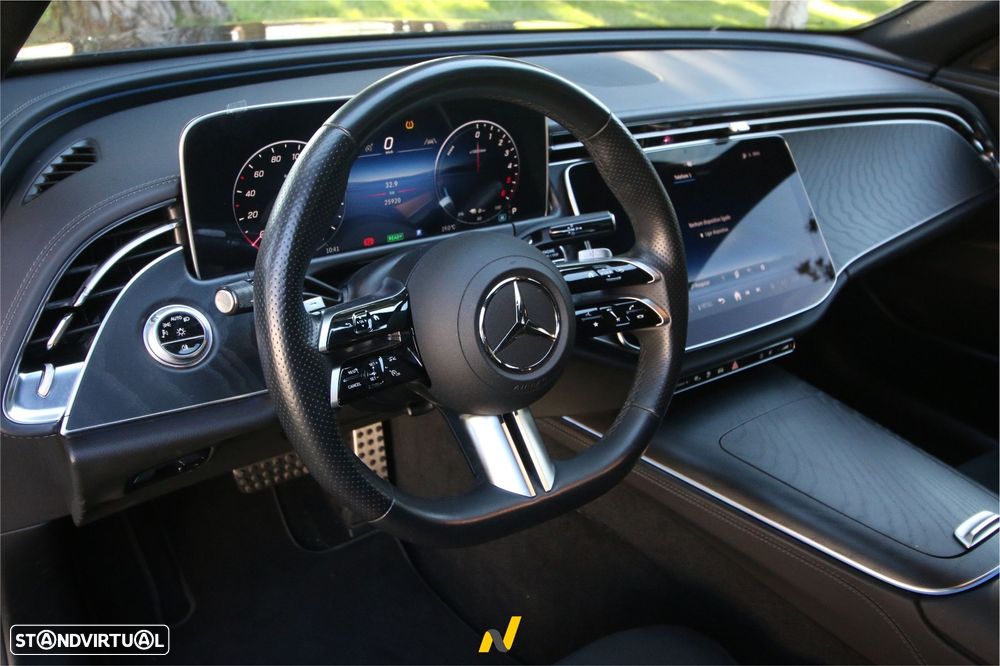 Mercedes-Benz E 300 de 4Matic T 9G-TRONIC AMG Line - 28