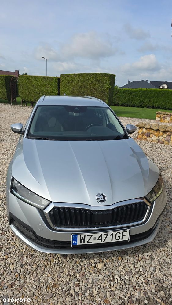 Skoda Octavia 2.0 TDI Ambition DSG - 32