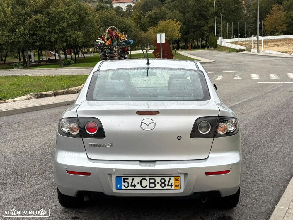 Mazda 3 Hatchback - 16