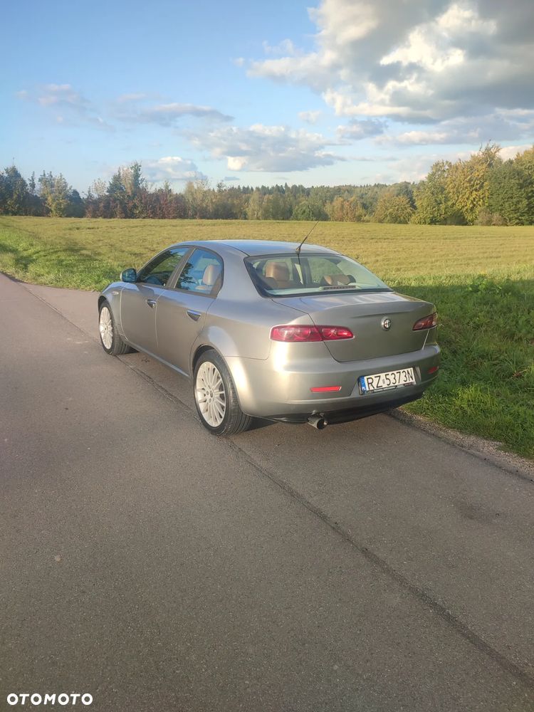 Alfa Romeo 159 - 4