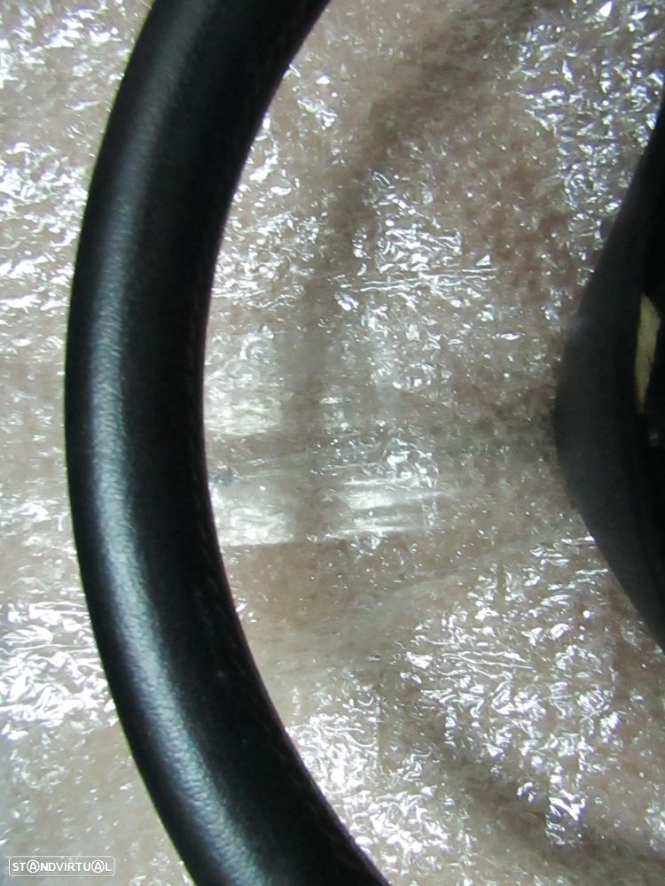 Volante em pele Fiat Stillo ano 2003 em muito bom estado (ver fotos) - 7