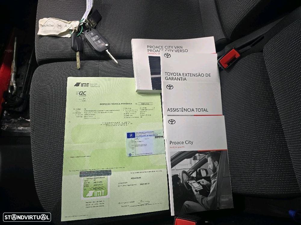 Toyota PROACE CITY CX.6 VELOCIDADES - 11
