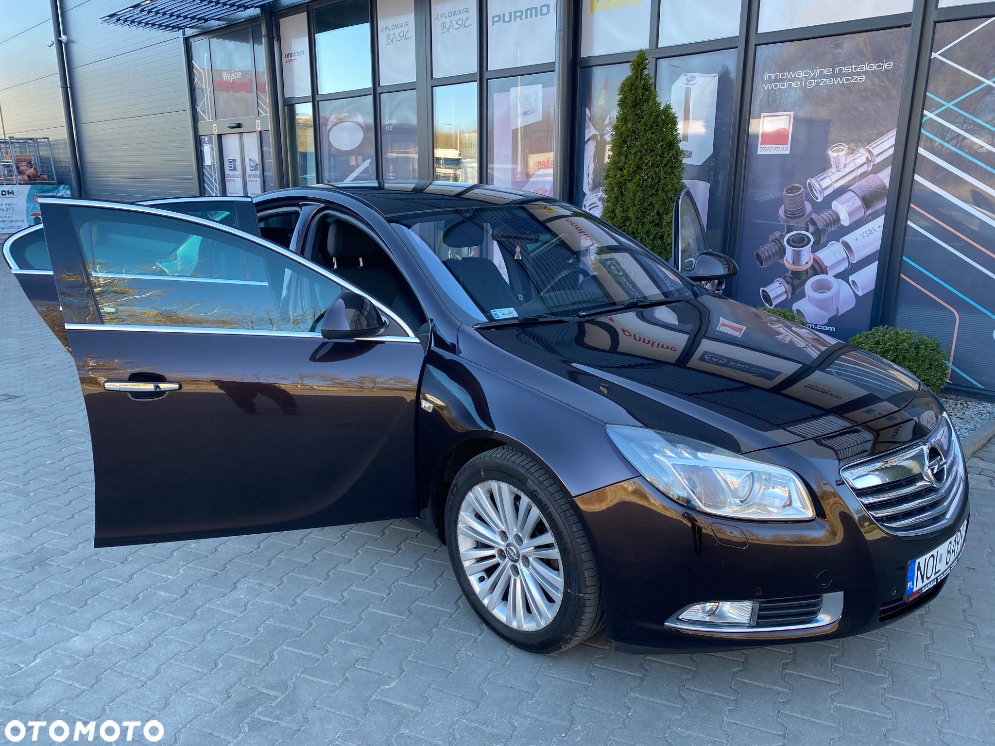 Opel Insignia - 12