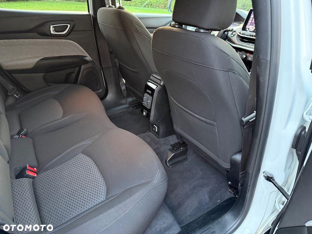 Jeep Compass - 23