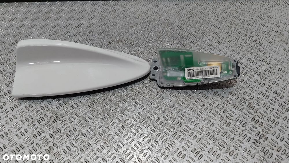 ANTENA DACHOWA REKINEK BMW E90-91 R2008 KOLOR -300- KOMPLET NR 6929347 - 2