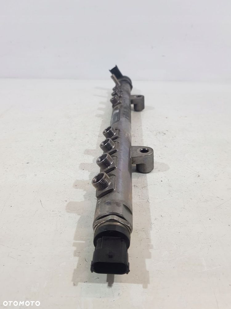 listwa wtryskowa czujniki 30777759 volvo v70 xc60 xc70 2.4 2.0d - 3